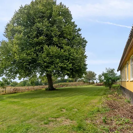 Idyllic With Sea View And Sunsets * Ronne