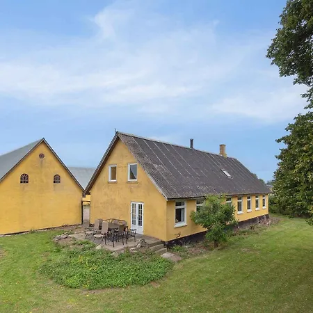 Idyllisk Med Havudsigt Og Solnedgange Feriehus *