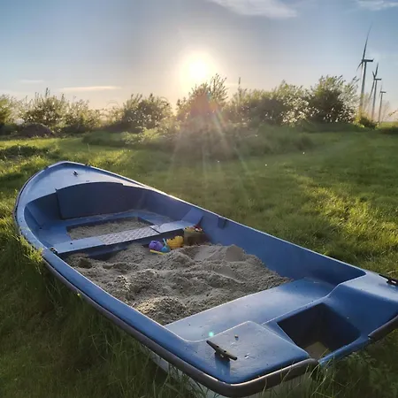 Idyllic With Sea View And Sunsets *